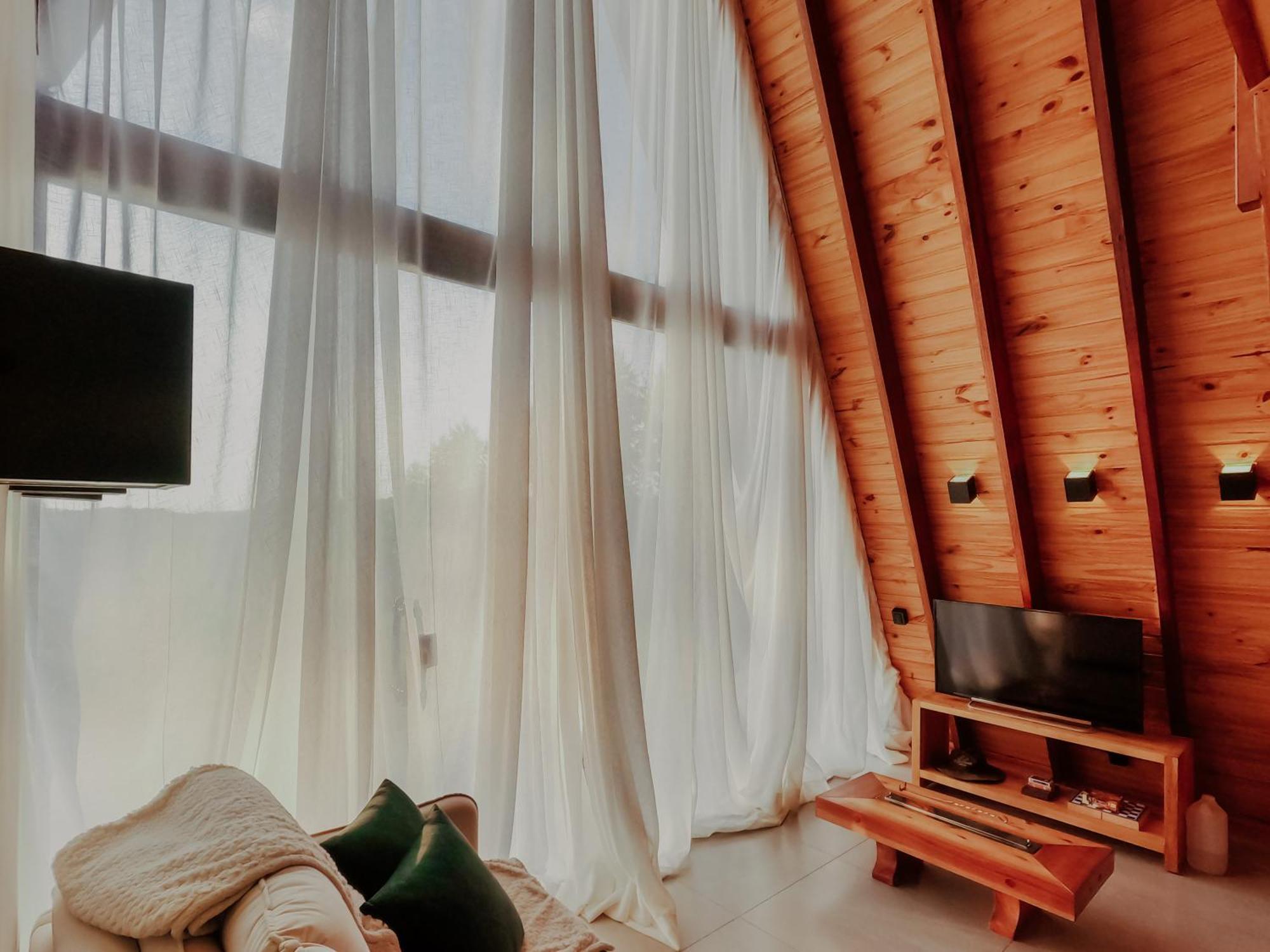 Chalet Jurupara Piedade (Sao Paulo)